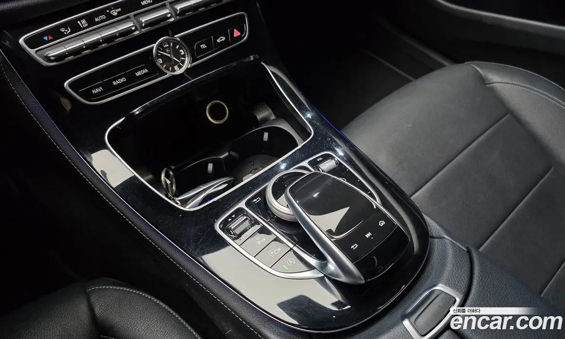 Mercedes-Benz E-Class 2016 1.9 гидро, фото 16 Mercedes-Benz E-Class 2016 1.9 гидро, фото 16
