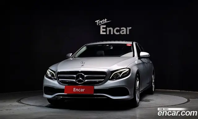 Mercedes-Benz E-Class 2016 1.9 гидро, миниатюра 3 Mercedes-Benz E-Class 2016 1.9 гидро, миниатюра 3