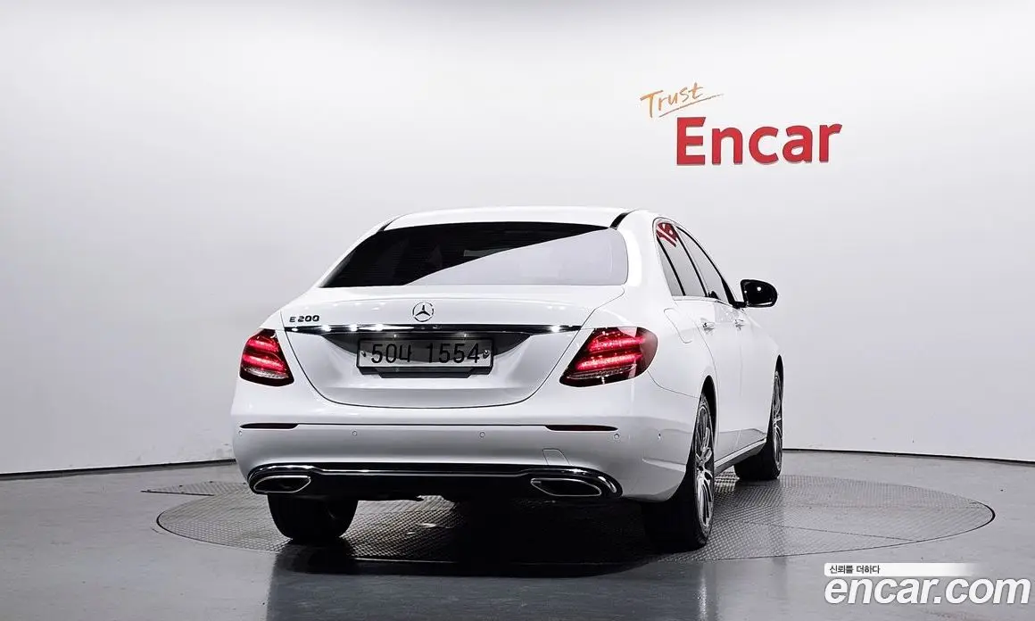 Mercedes-Benz E-Class 2017 2.0 гидро, фото 3 Mercedes-Benz E-Class 2017 2.0 гидро, фото 3