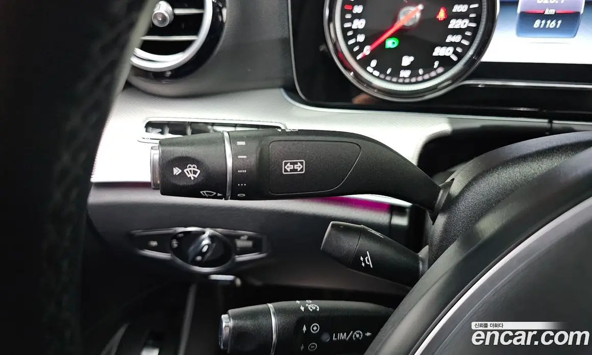 Mercedes-Benz E-Class 2017 2.0 гидро, фото 29 Mercedes-Benz E-Class 2017 2.0 гидро, фото 29