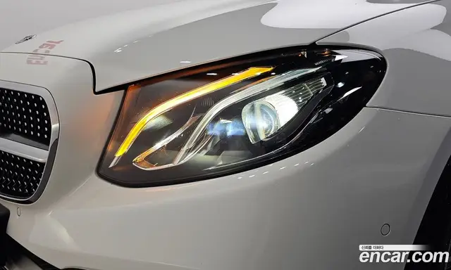 Mercedes-Benz E-Class 2017 2.0 гидро, миниатюра 7 Mercedes-Benz E-Class 2017 2.0 гидро, миниатюра 7