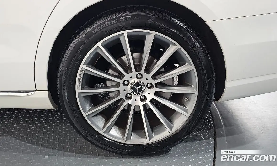 Mercedes-Benz E-Class 2018 2.0 гидро, фото 7 Mercedes-Benz E-Class 2018 2.0 гидро, фото 7