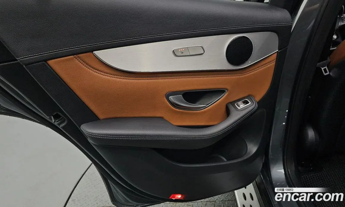 Mercedes-Benz GLC-Class 2017 2.1 гидро, фото 15 Mercedes-Benz GLC-Class 2017 2.1 гидро, фото 15