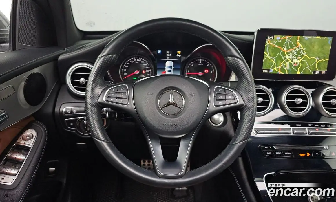 Mercedes-Benz GLC-Class 2017 2.1 гидро, фото 18 Mercedes-Benz GLC-Class 2017 2.1 гидро, фото 18