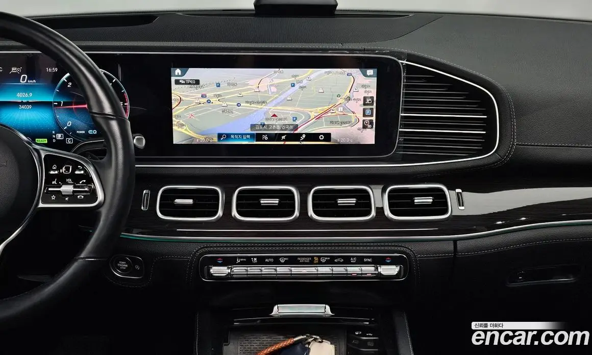 Mercedes-Benz GLE-Class 2023 2.0 гидро, фото 15
