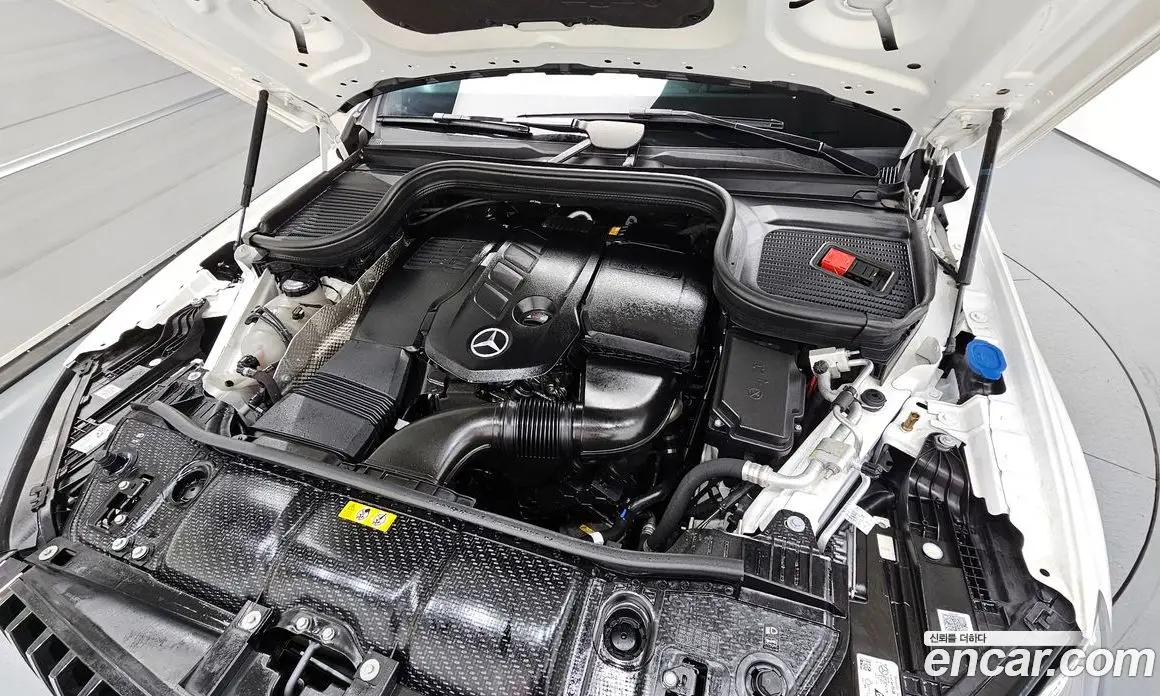 Mercedes-Benz GLE-Class 2023 2.0 гидро, фото 6