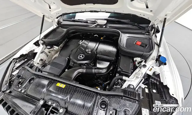 Mercedes-Benz GLE-Class 2023 2.0 гидро, миниатюра 6