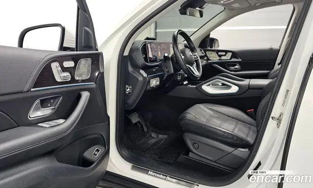 Mercedes-Benz GLE-Class 2023 2.0 гидро, миниатюра 10