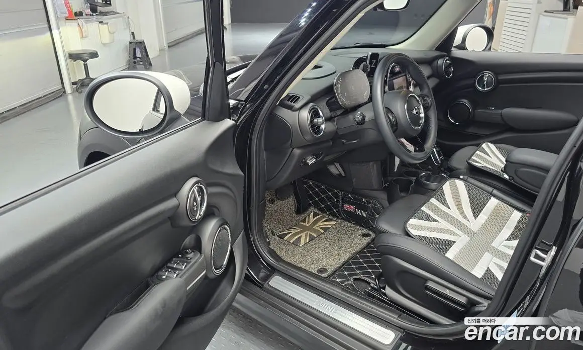 Mini Cooper 2021 1.5 автомат (гидро), фото 13