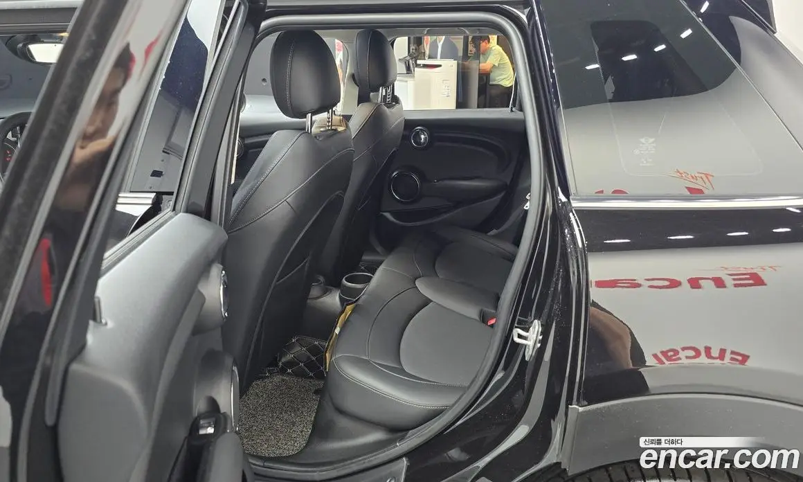 Mini Cooper 2021 1.5 автомат (гидро), фото 17