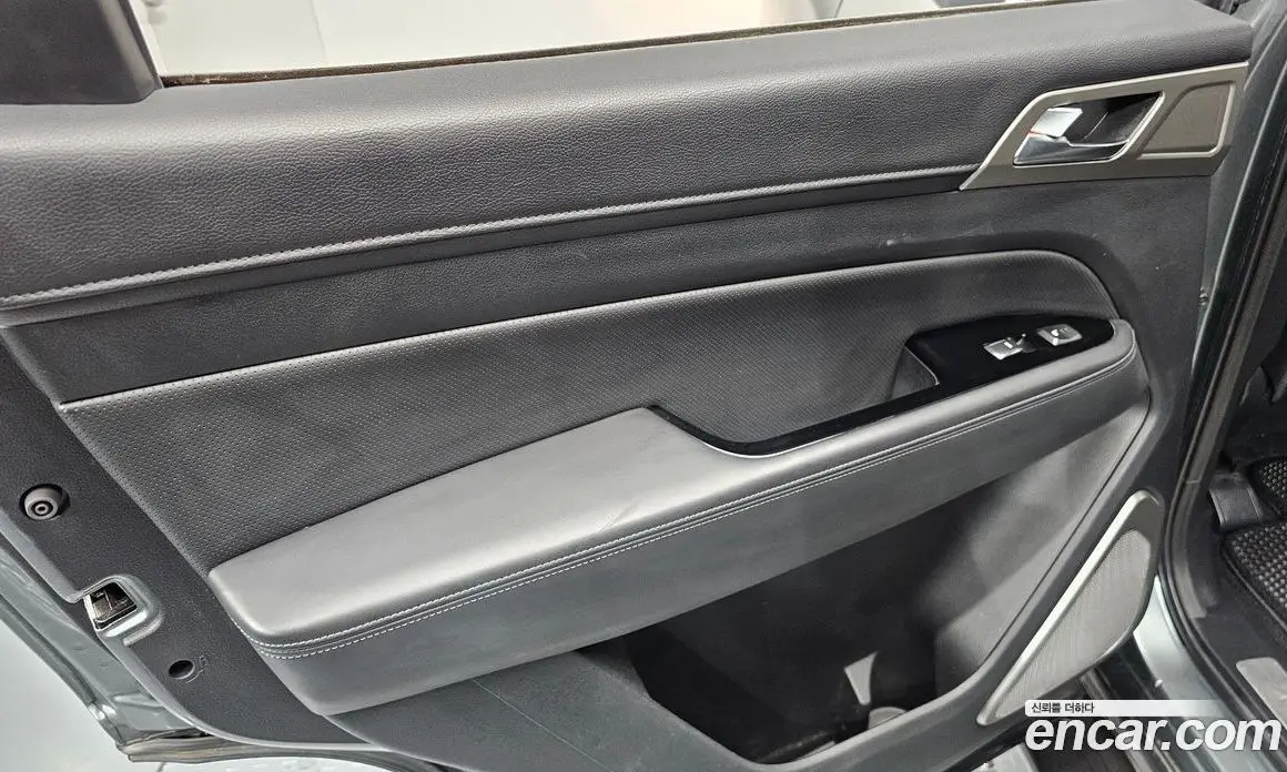 SsangYong Rexton 2017 2.2 автомат (гидро), фото 15
