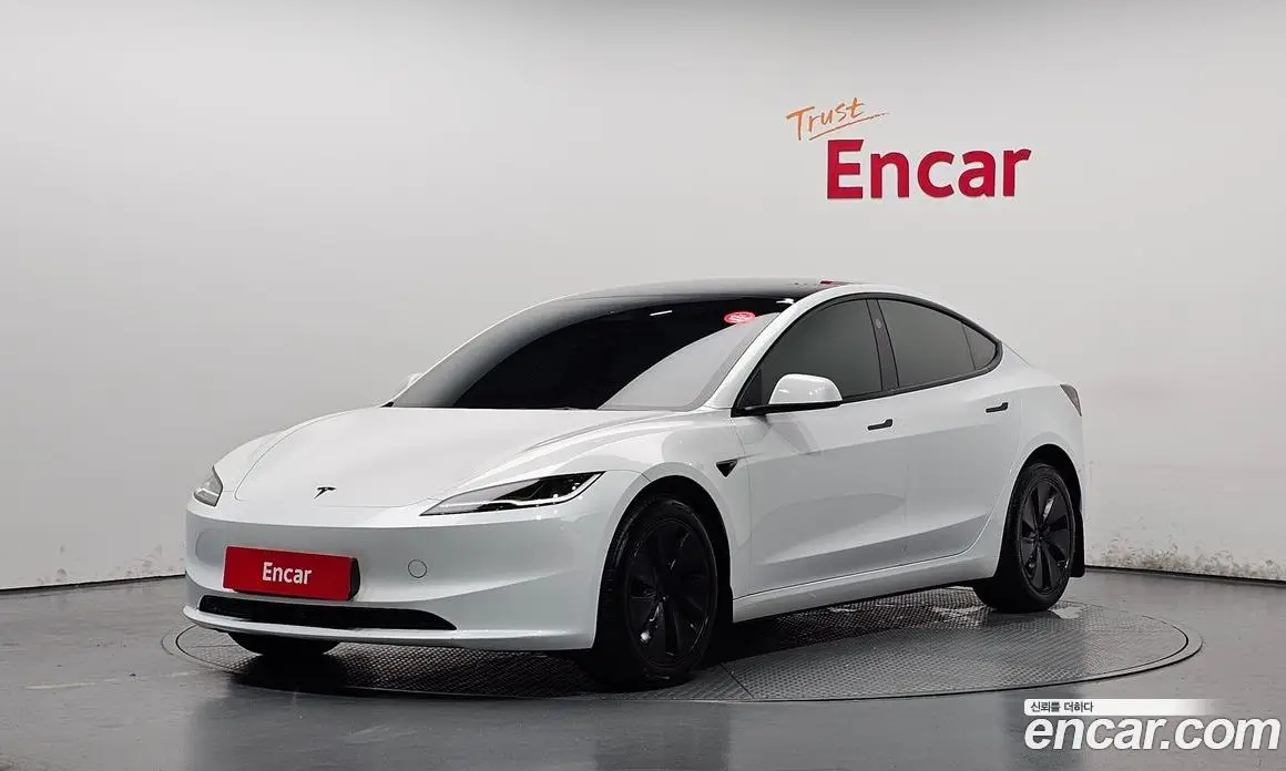 Tesla Model 3 2024 0.2 автомат (гидро), фото 1 Tesla Model 3 2024 0.2 автомат (гидро), фото 1