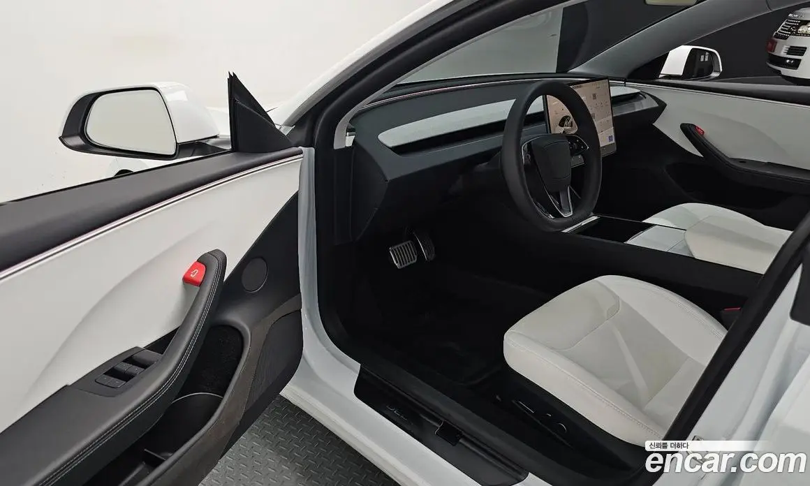 Tesla Model 3 2024 0.2 автомат (гидро), фото 17 Tesla Model 3 2024 0.2 автомат (гидро), фото 17
