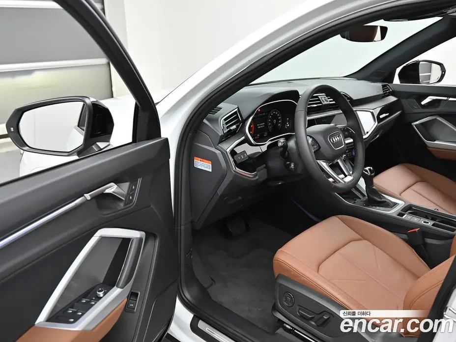 Audi Q3 2026 2.0 автомат (гидро), фото 11