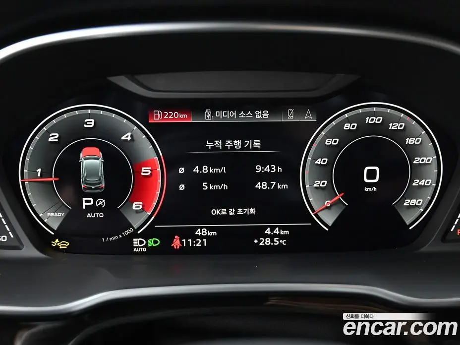 Audi Q3 2026 2.0 автомат (гидро), фото 8