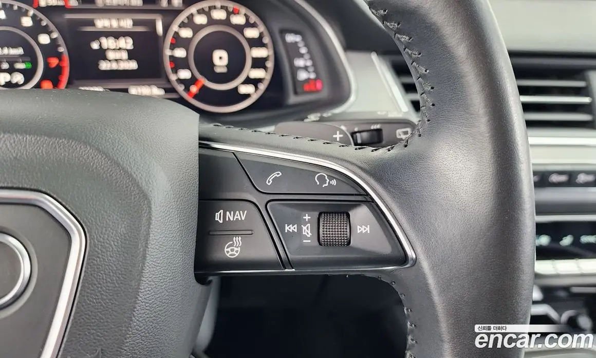 Audi Q7 2019 2.0 автомат (гидро), фото 15