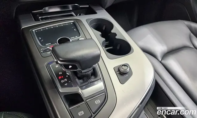 Audi Q7 2019 2.0 автомат (гидро), миниатюра 9