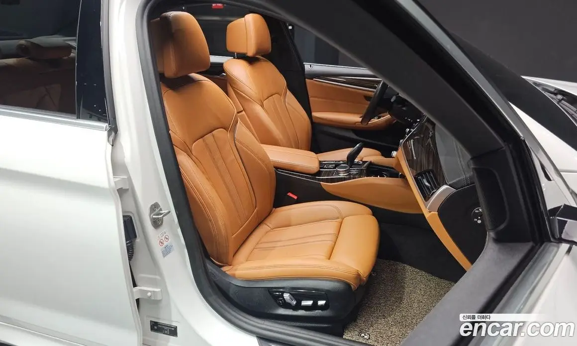 BMW 5 серия 2021 2.0 автомат (гидро), фото 11