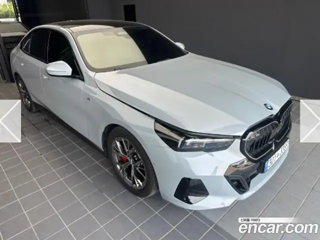 BMW 5 серия 2024 2.0 автомат (гидро), миниатюра 3