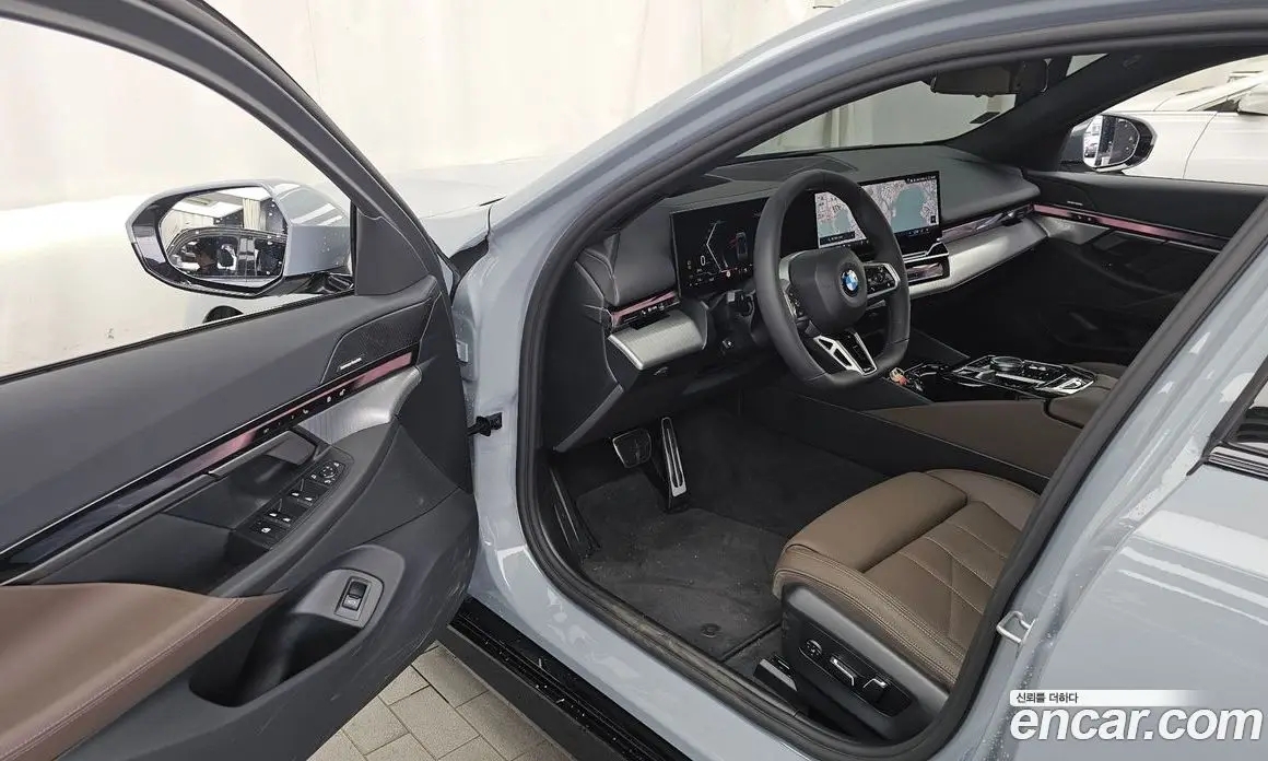 BMW 5 серия 2025 2.0 автомат (гидро), фото 13