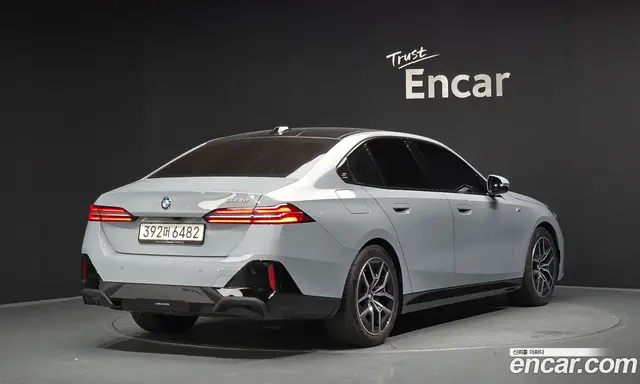 BMW 5 серия 2025 2.0 автомат (гидро), миниатюра 2