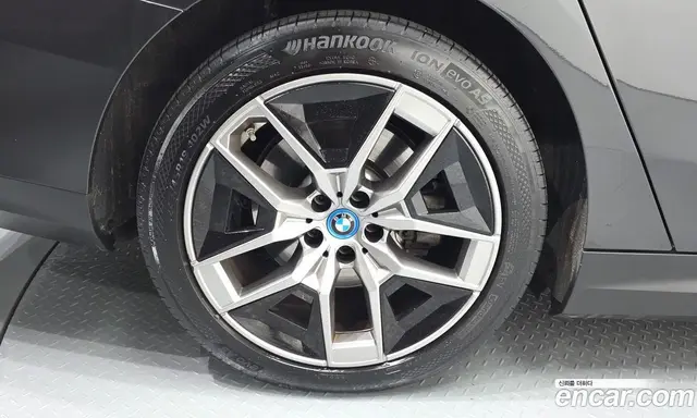 BMW i5 2023 0.2 автомат (гидро), миниатюра 7