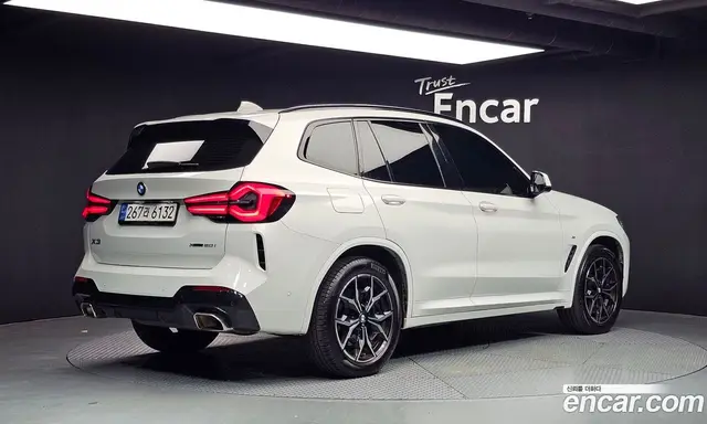 BMW X3 2022 2.0 автомат (гидро), миниатюра 2