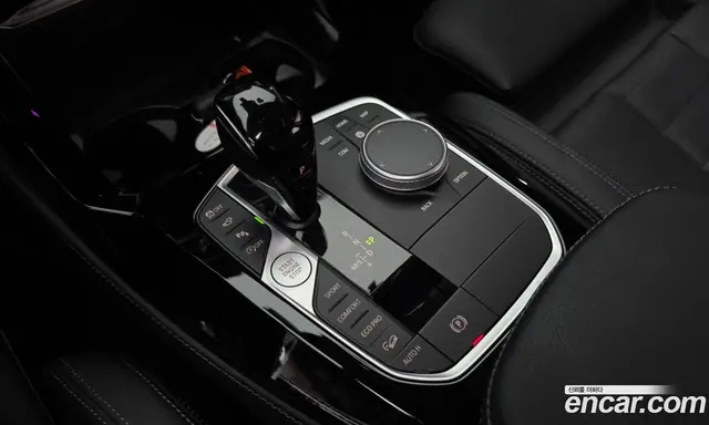 BMW X4 2023 2.0 автомат (гидро), миниатюра 9