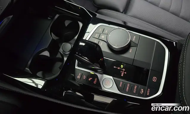 BMW X4 2025 2.0 автомат (гидро), миниатюра 12