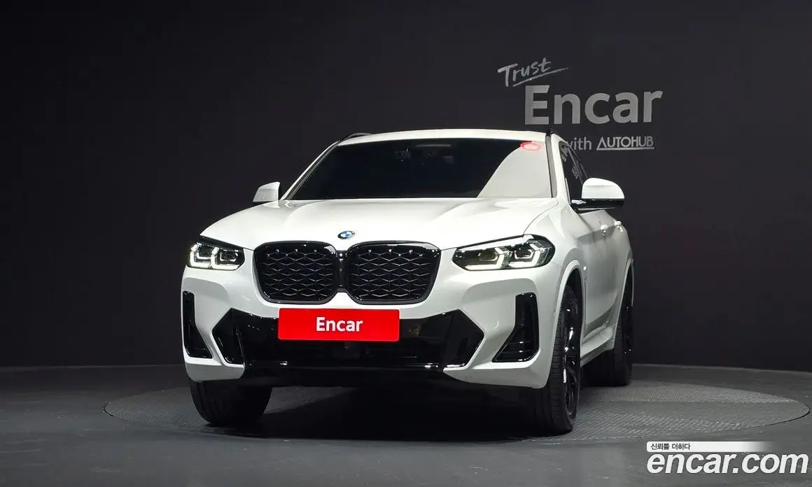 BMW X4 2025 2.0 автомат (гидро), фото 3