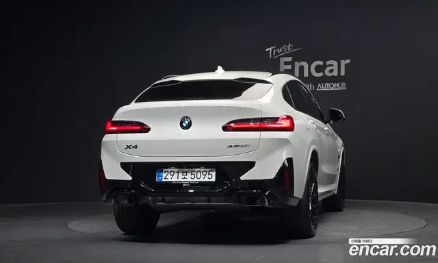 BMW X4 2025 2.0 автомат (гидро), миниатюра 4