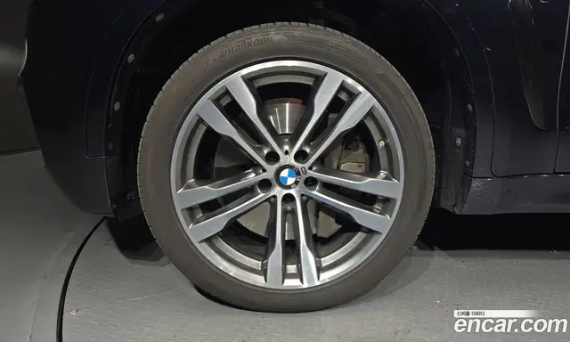 BMW X6 2018 3.0 автомат (гидро), миниатюра 5