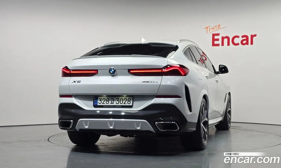BMW X6 2023 3.0 автомат (гидро), фото 4