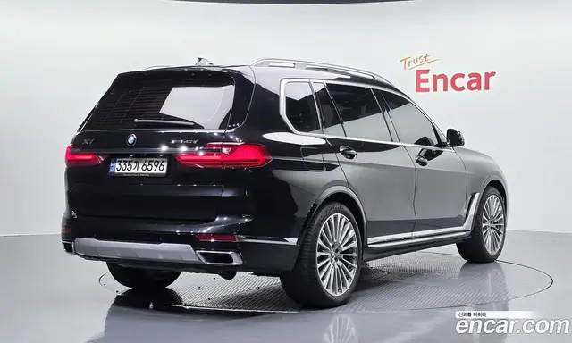 BMW X7 2022 3.0 автомат (гидро), миниатюра 2