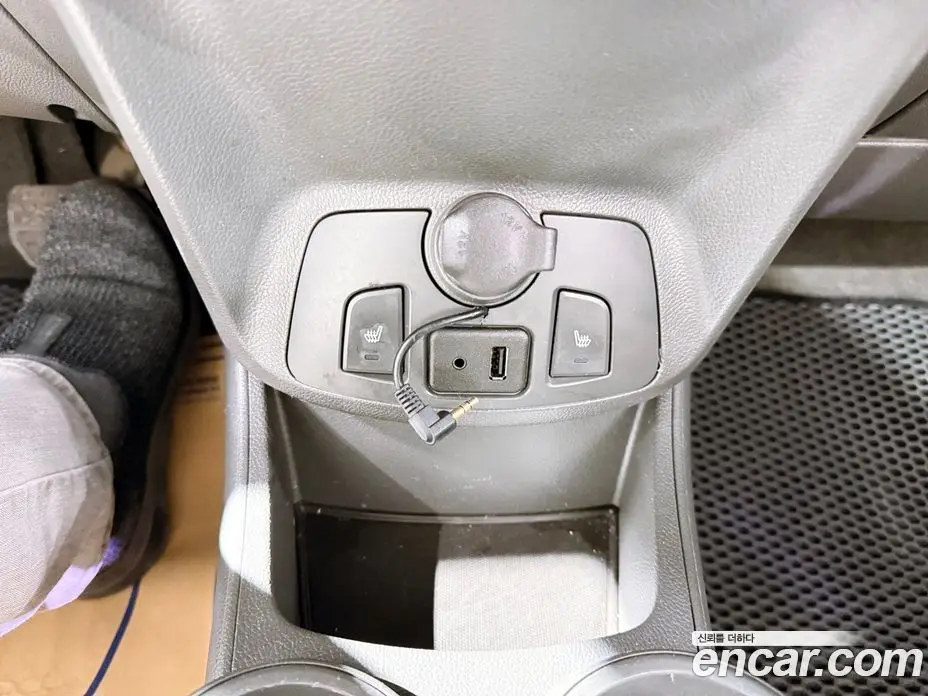 Chevrolet Spark 2013 1.0 автомат (гидро), фото 11