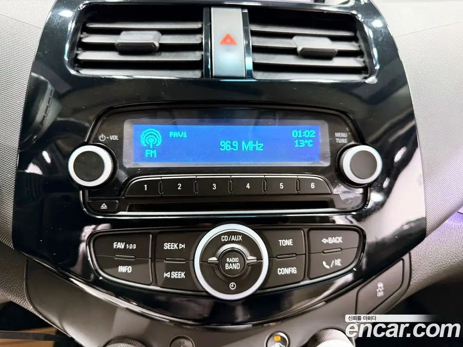 Chevrolet Spark 2013 1.0 автомат (гидро), фото 13