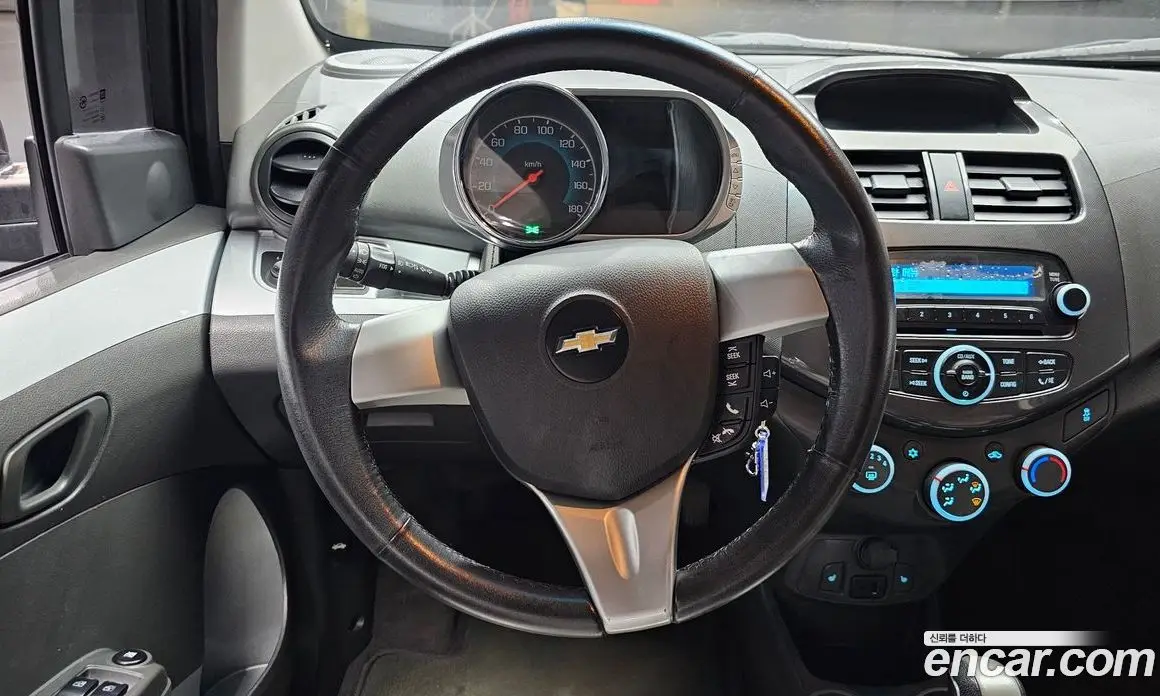 Chevrolet Spark 2014 1.0 автомат (гидро), фото 13