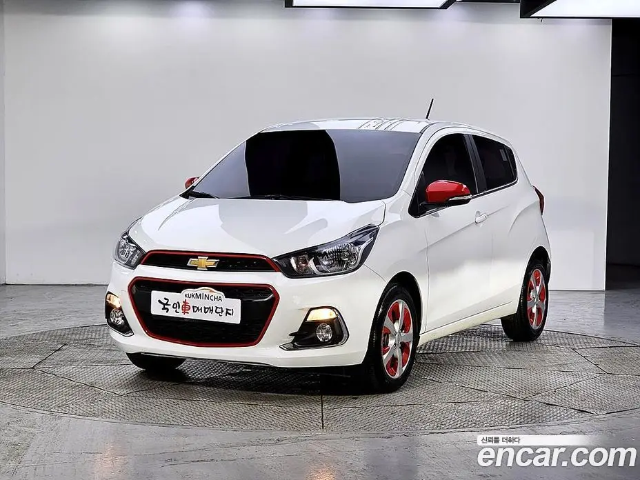Chevrolet Spark 2016 1.0 автомат (гидро), фото 1