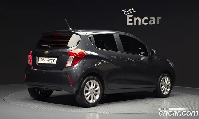 Chevrolet Spark 2018 1.0 автомат (гидро), миниатюра 2