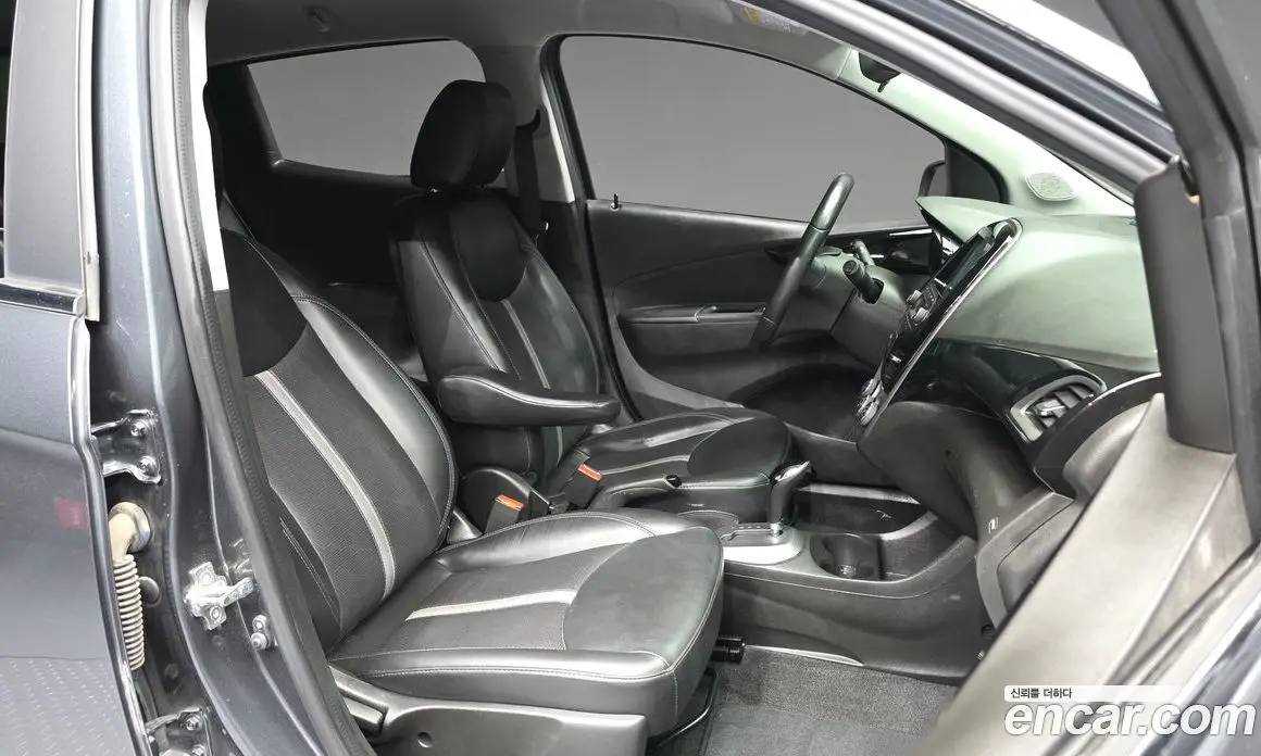 Chevrolet Spark 2018 1.0 автомат (гидро), фото 11
