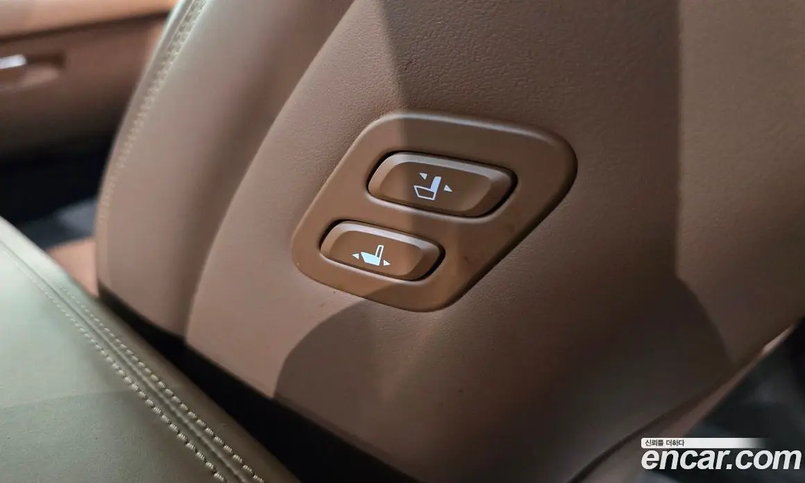 Genesis G90 2019 3.3 автомат (гидро), фото 31