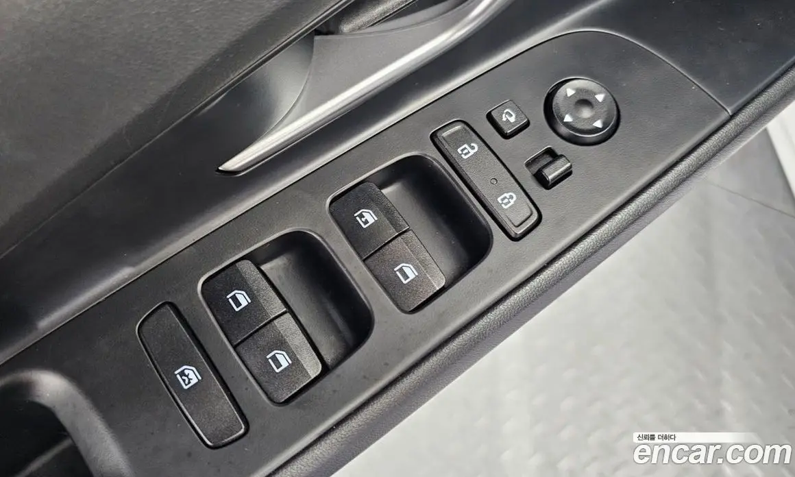 Hyundai Avante 2021 1.6 автомат (гидро), фото 28