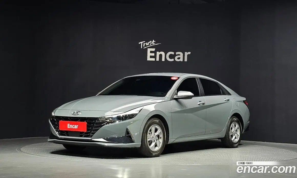 Hyundai Avante 2021 1.6 механика, фото 1