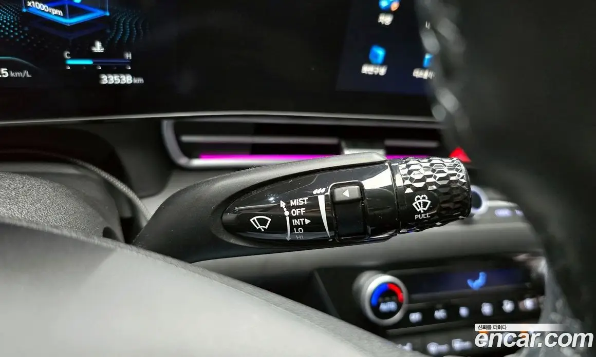 Hyundai Avante 2022 1.6 автомат (гидро), фото 17