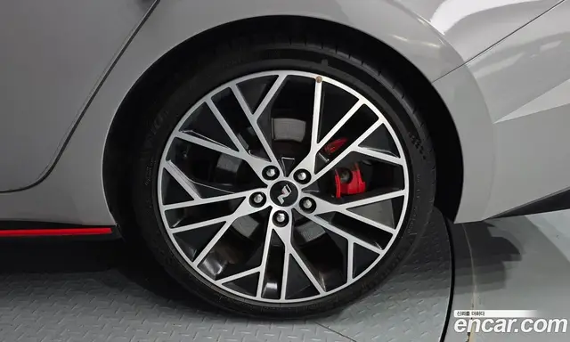 Hyundai Avante 2022 2.0 автомат (гидро), миниатюра 7