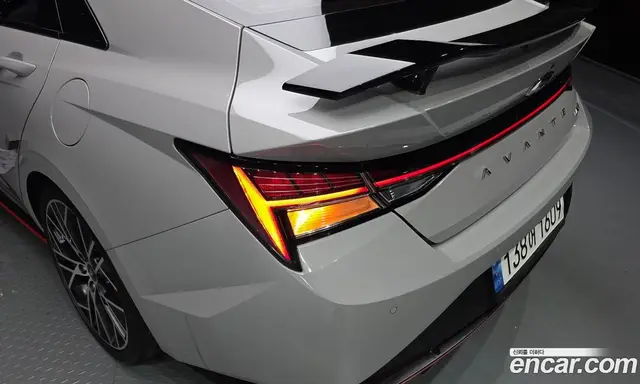 Hyundai Avante 2022 2.0 автомат (гидро), миниатюра 9