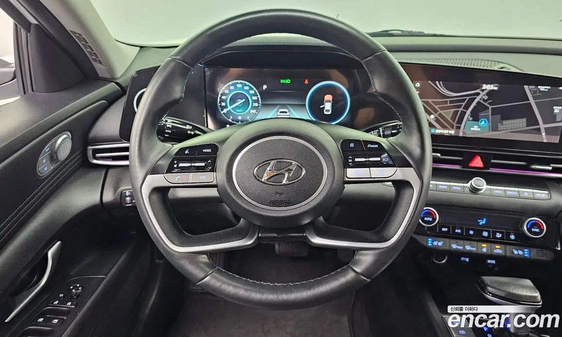 Hyundai Avante 2022 1.6 автомат (гидро), фото 19