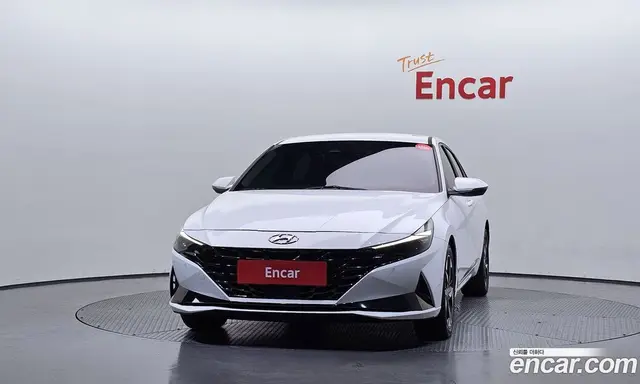 Hyundai Avante 2022 1.6 автомат (гидро), миниатюра 3