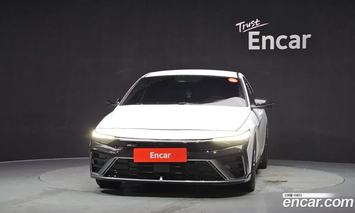 Hyundai Avante 2023 1.6 автомат (гидро), фото 3