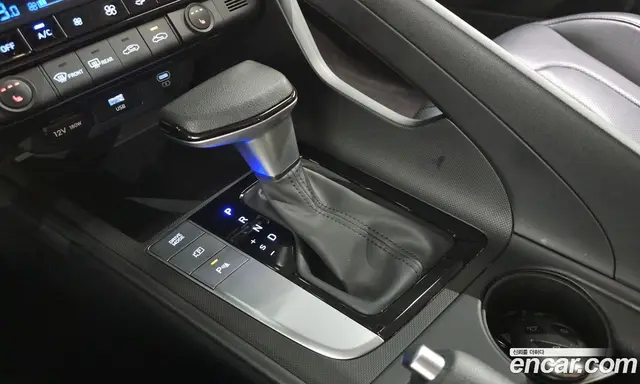 Hyundai Avante 2023 1.6 автомат (гидро), миниатюра 9